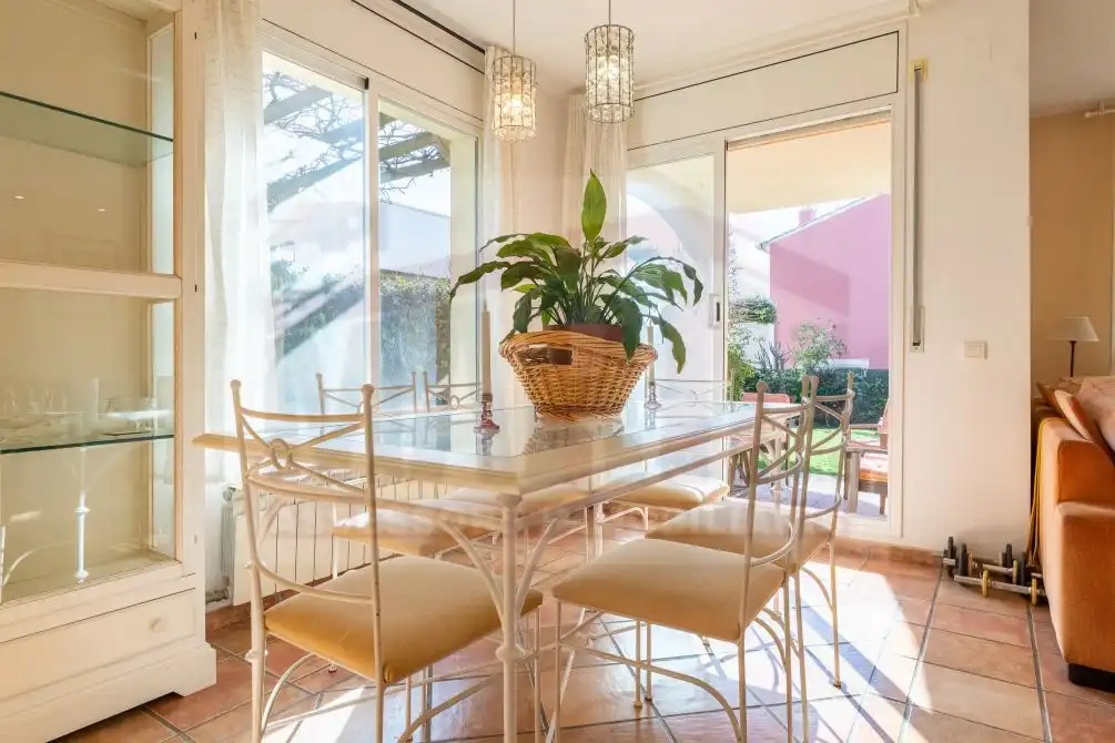 Houses for sale in Els Ametllers, Vilafortuny - Cap de Sant Pere, Cambrils