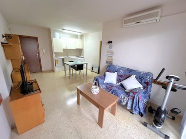 Apartamento con balcón en venta en El Molí-El Rieral
