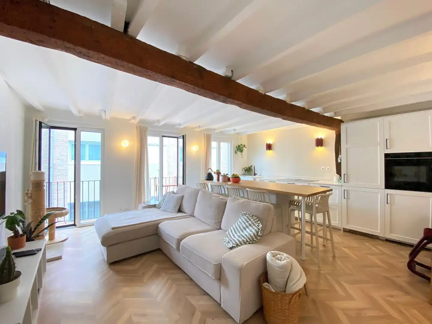 Sala de estar de Apartamento de alquiler en Castro-Urdiales con Amueblado