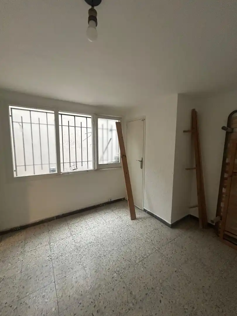 Habitación de Oficina de alquiler en Barcelona con Aire acondicionado y Calefacción