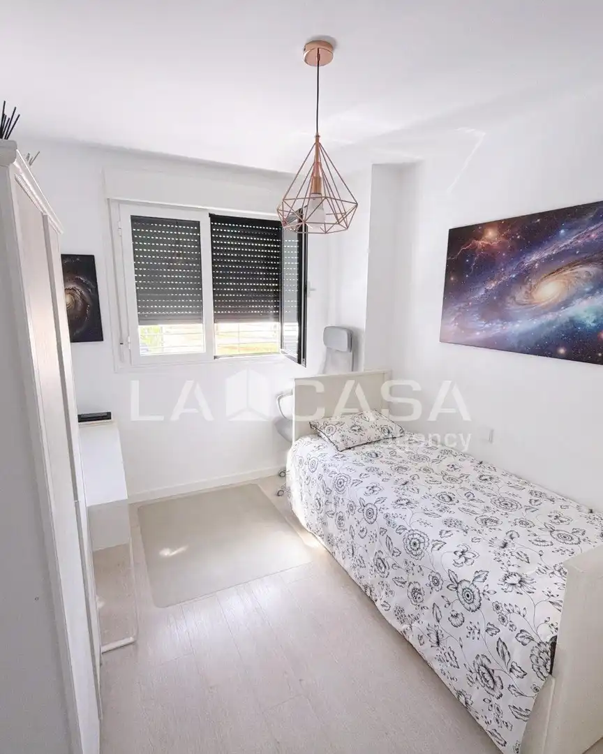 Adosado con jardín en venta en Entrenúcleos, imagen 8
