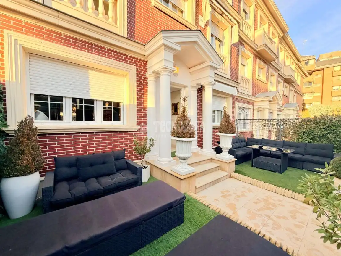 Terrace of Detached homes for sale in  Madrid Capital  with Air Conditioner, Heating and Private garden