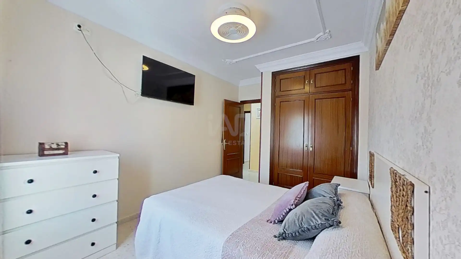 Bedroom of Flat for sale in Arcos de la Frontera  with Air Conditioner