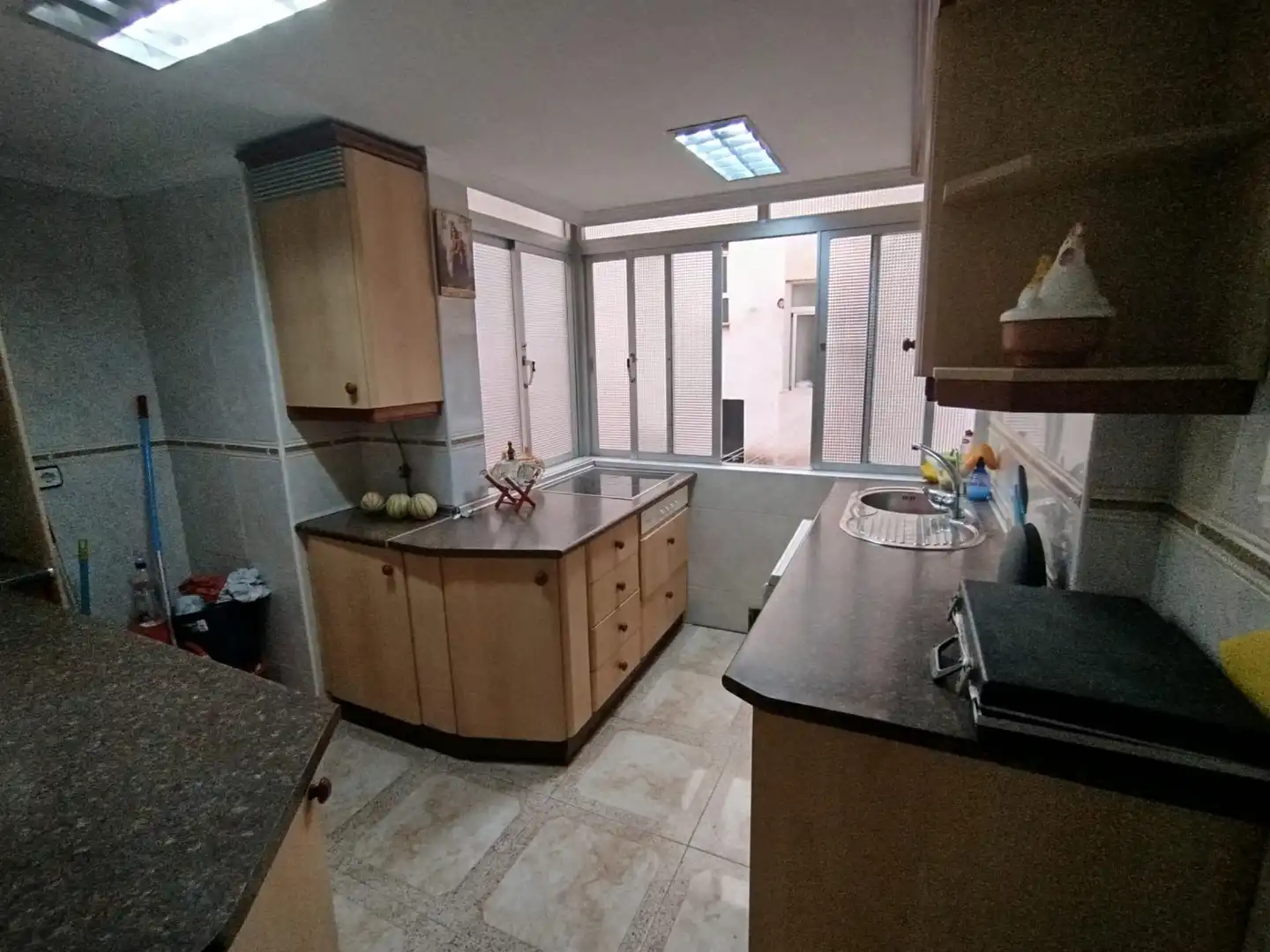 Cuina de Pis en venda en Málaga amb Balcó i Alarma