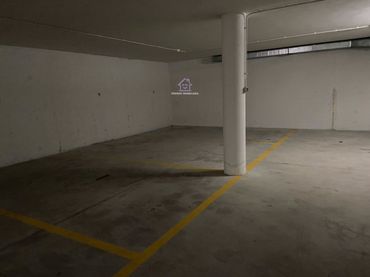 Einzelparkplatz zur Miete in Rúa Carlos Maside