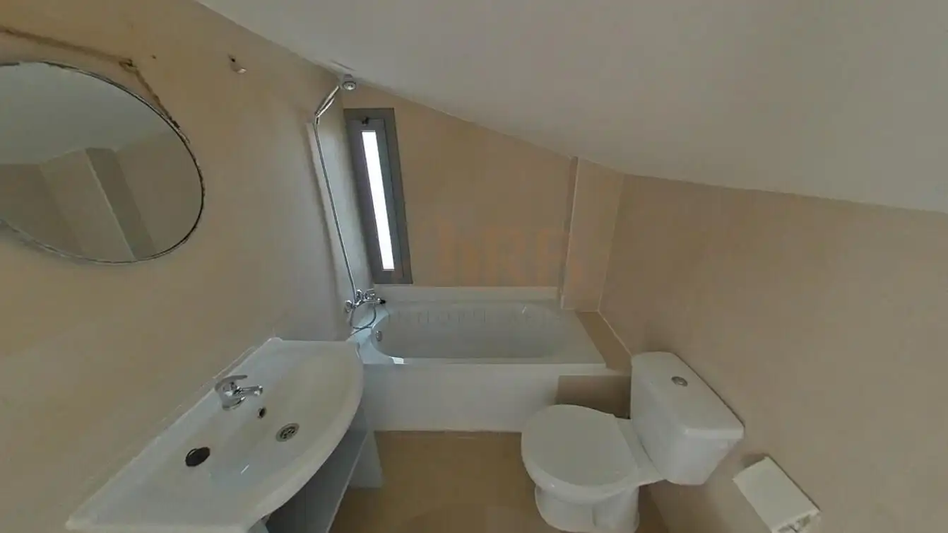 Baño de Piso en venta en Castelldefels con Piscina comunitaria
