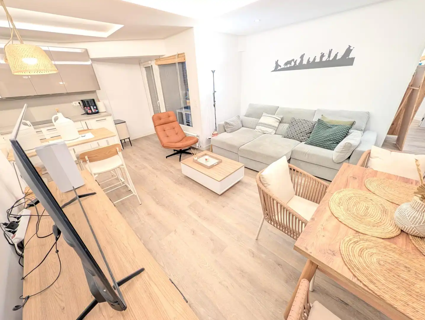 Sala de estar de Piso en venta en Oviedo  con Calefacción, Parquet y Terraza
