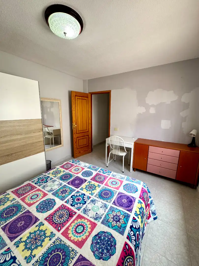 Bedroom of Flat for sale in San Cristóbal de la Laguna  with Storage room, Furnished and Oven