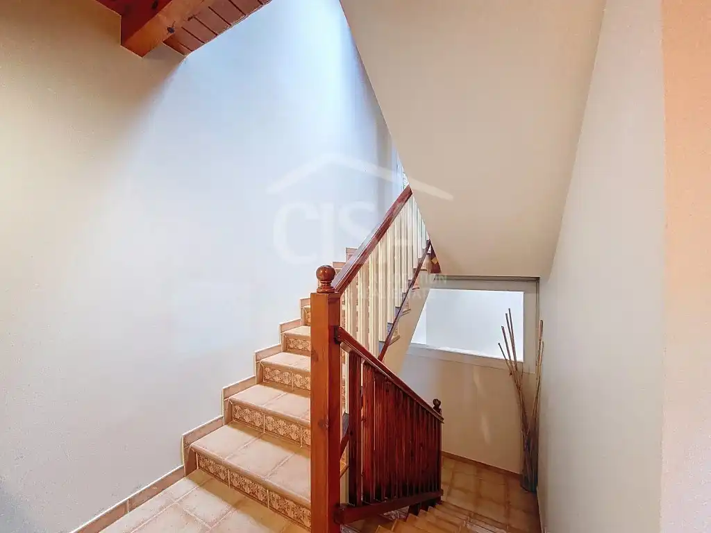Casa adosada en venta en Ordino con Trastero