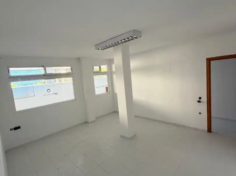 Oficina de alquiler en Adeje