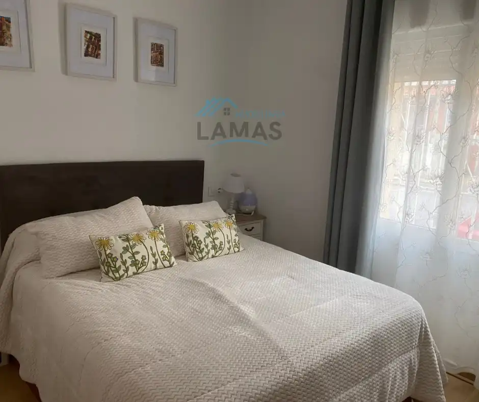 Habitación de Casa o chalet en venta en Navalmoral de la Mata con Aire acondicionado, Calefacción y Jardín privado