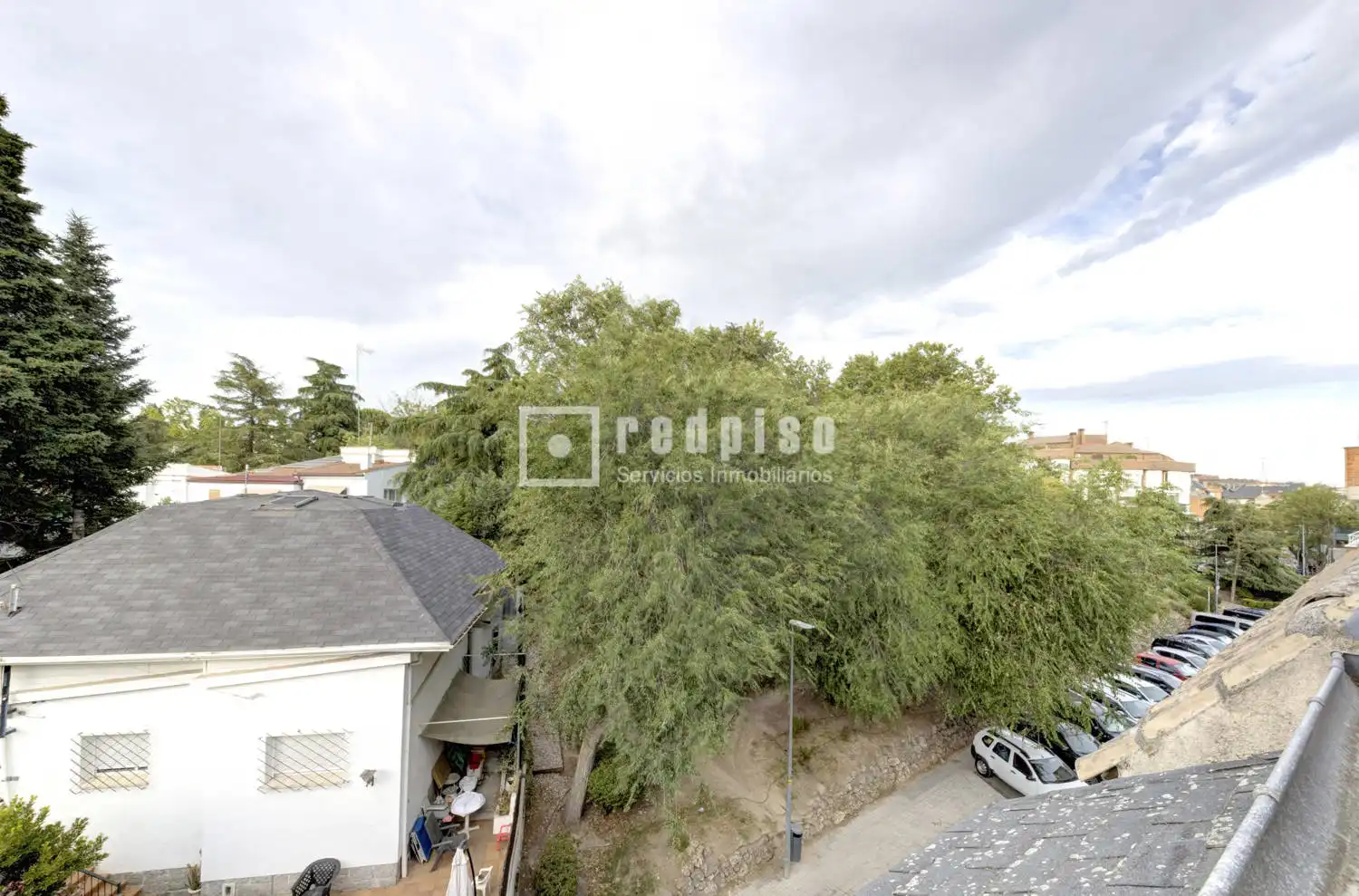 Vista exterior de Pis en venda en Las Rozas de Madrid amb Aire condicionat i Calefacció