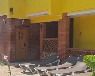 Vista exterior de Finca rústica en venda en Reus amb Jardí privat, Terrassa i Piscina