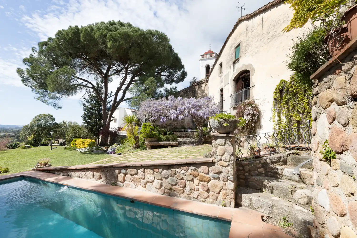 Jardí de Finca rústica en venda en Massanes amb Aire condicionat, Calefacció i Jardí privat
