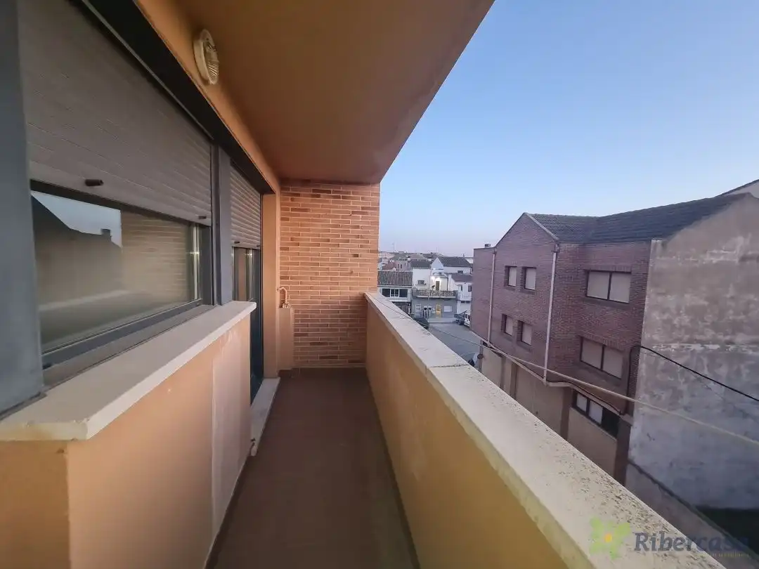 Terrassa de Dúplex en venda en Ribaforada amb Calefacció i Traster