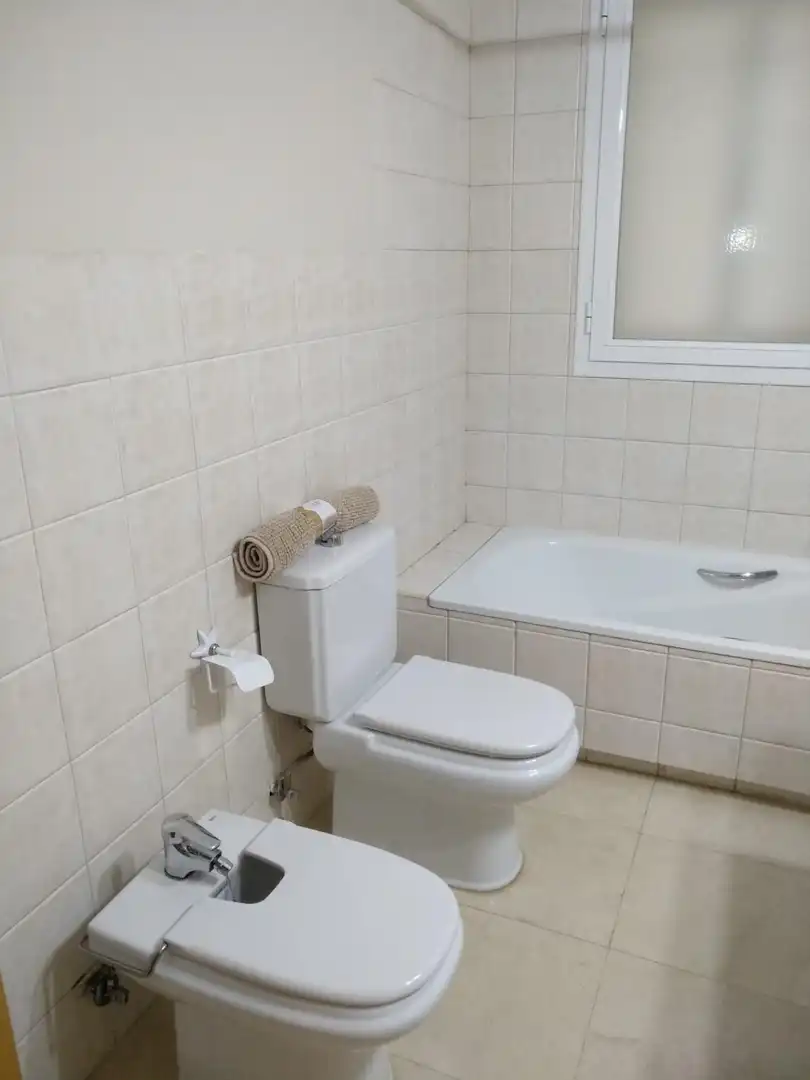 Bany de Casa o xalet en venda en Córdoba amb Aire condicionat, Calefacció i Terrassa