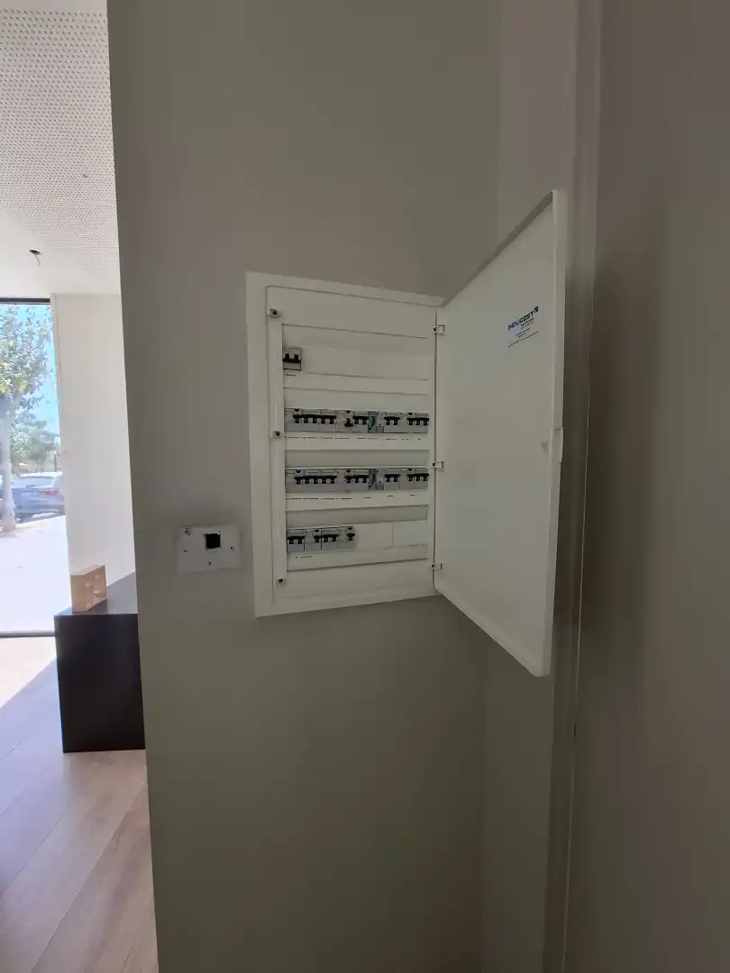 Commercial properties for rent in Elche / Elx  with Air Conditioner