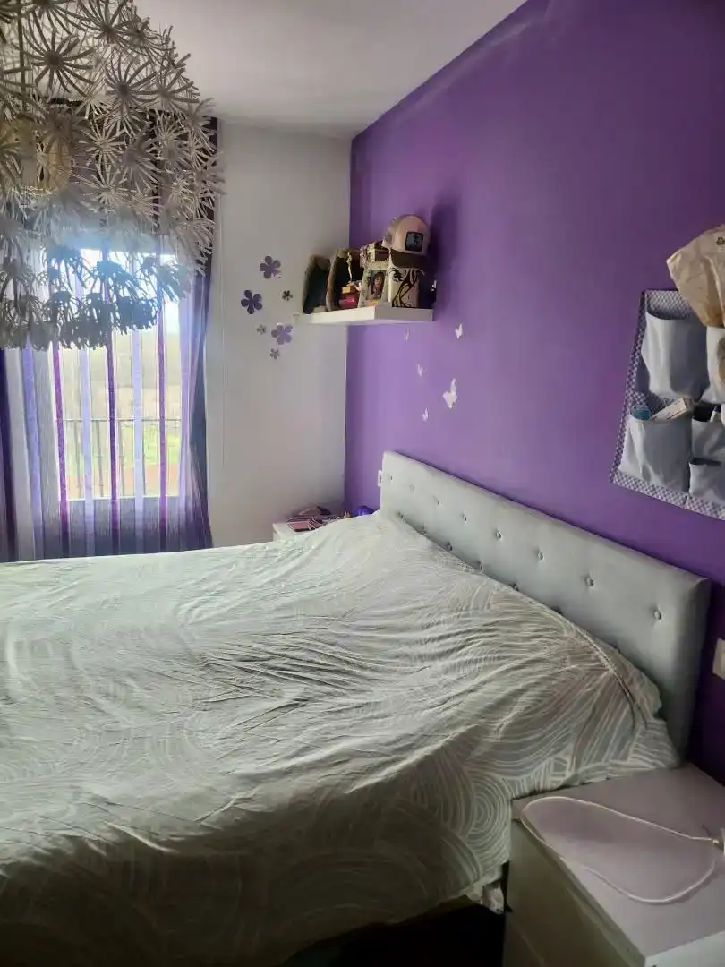 Habitación de Casa o chalet en venta en Valverde de la Virgen con Balcón