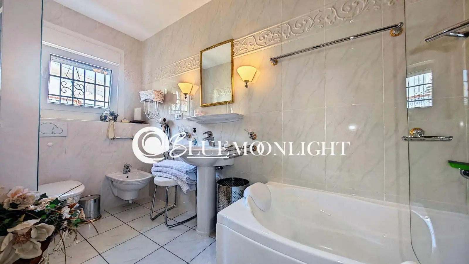 Villa avec terrasse à vendre à rumania, imagen 33