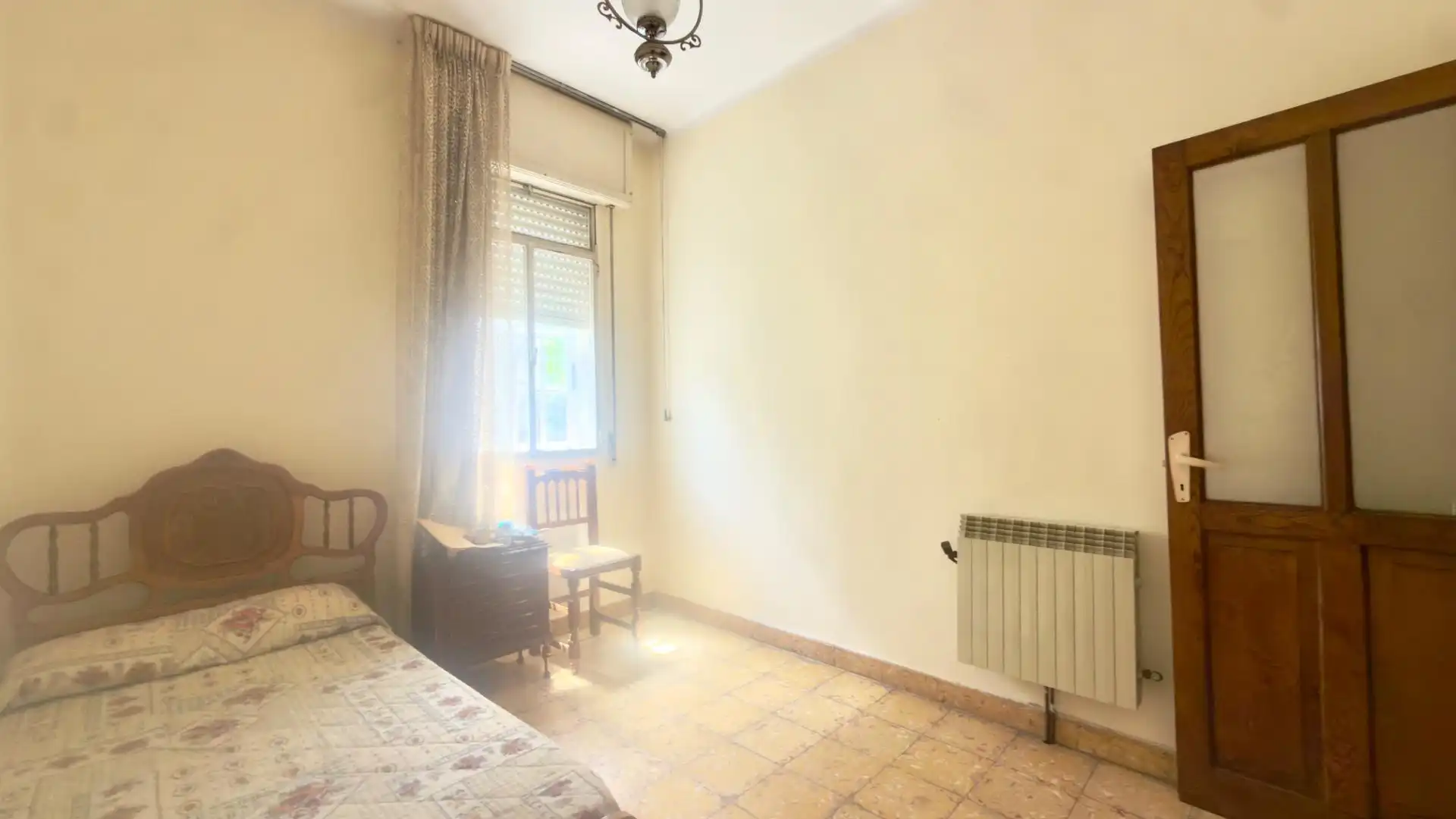 Schlafzimmer von Gebäude zum Verkauf in O Carballiño  