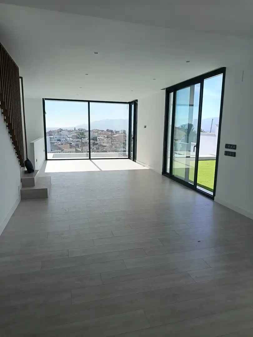 Casa aparellada amb piscina en venda a Puerto de la Torre - Atabal, imagen 3