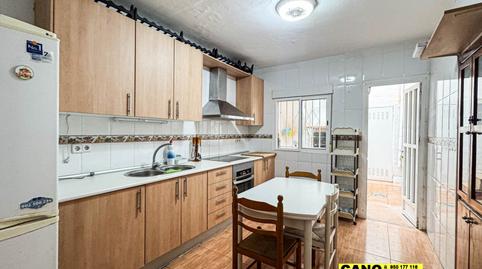 Foto 2 de Casa o xalet en venda a Real del Barrio Alto, Barrio Alto - San Félix,  Almería Capital