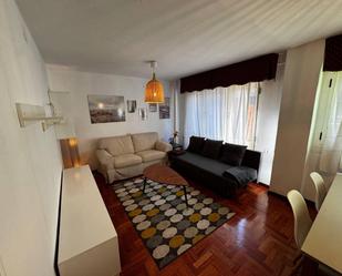 Sala d'estar de Apartament en venda en Gijón  amb Terrassa i Balcó