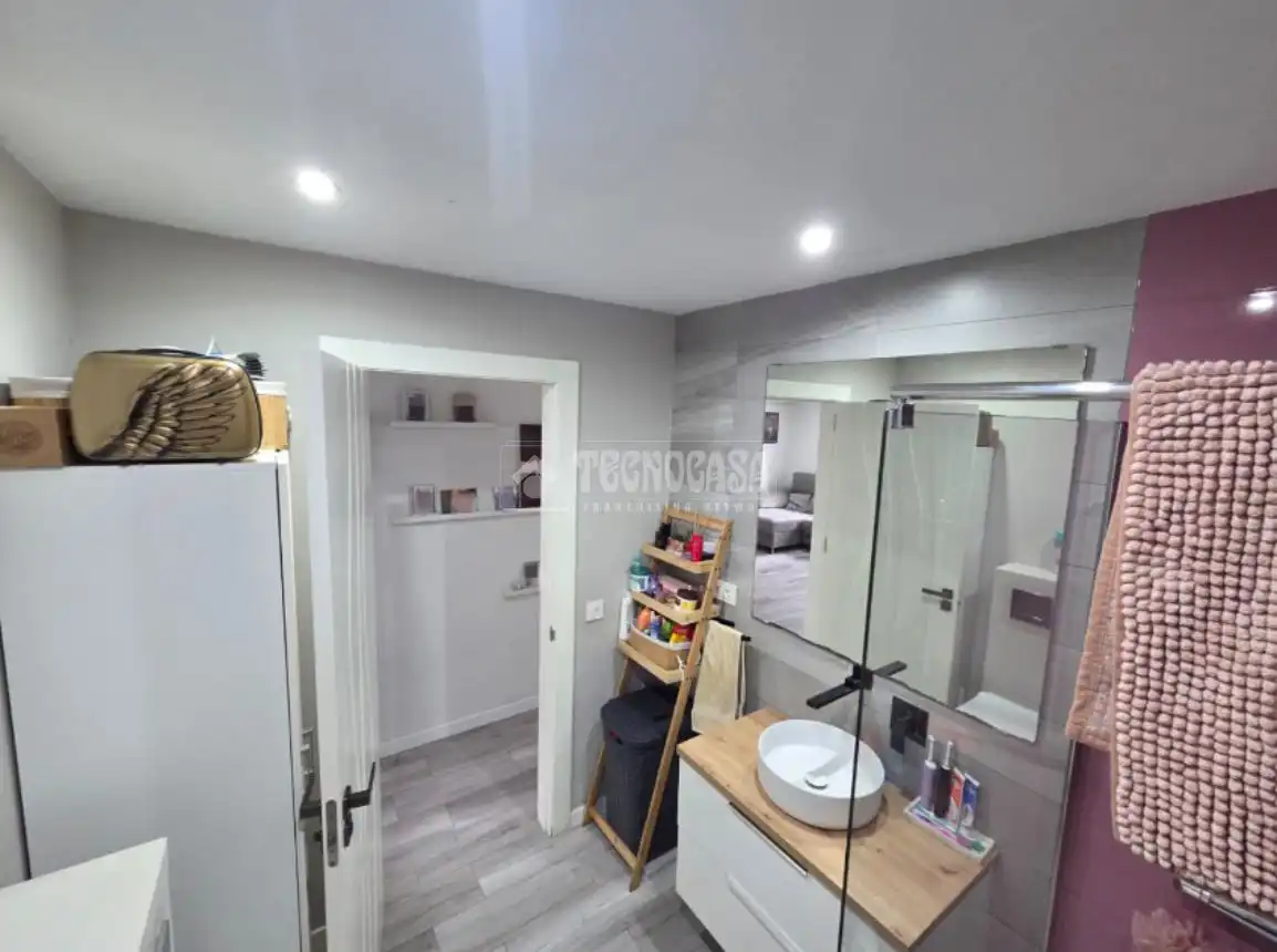 Bathroom of Detached homes for sale in Málaga  with Air Conditioner