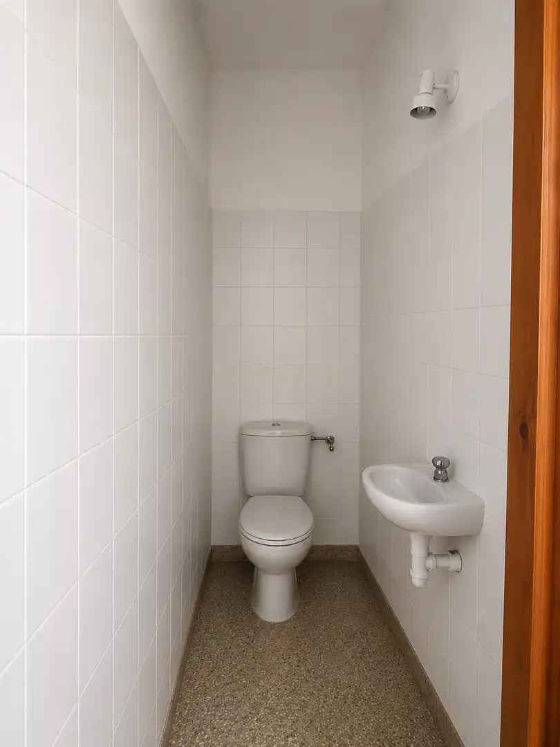 Gewerbefläche zum Verkauf in Calle Colón, Cáceres, Spain 10, imagen 7