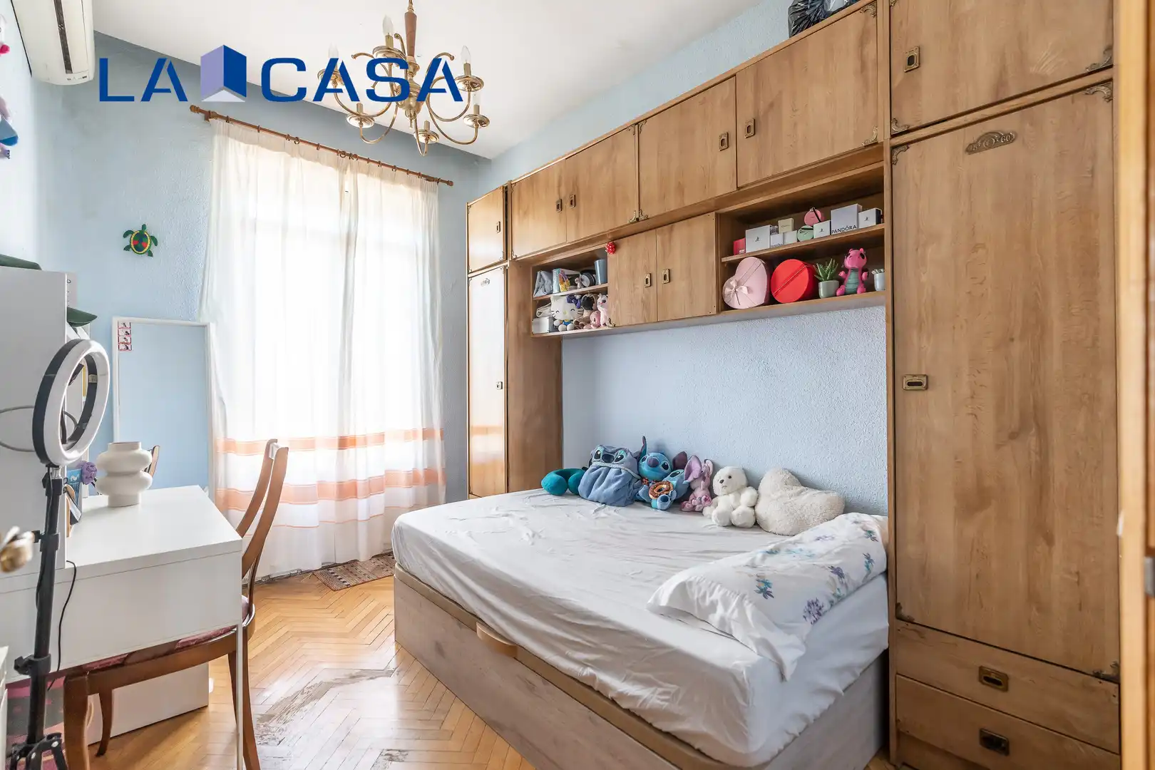 Habitación de Piso en venta en Madrid con Calefacción y Terraza