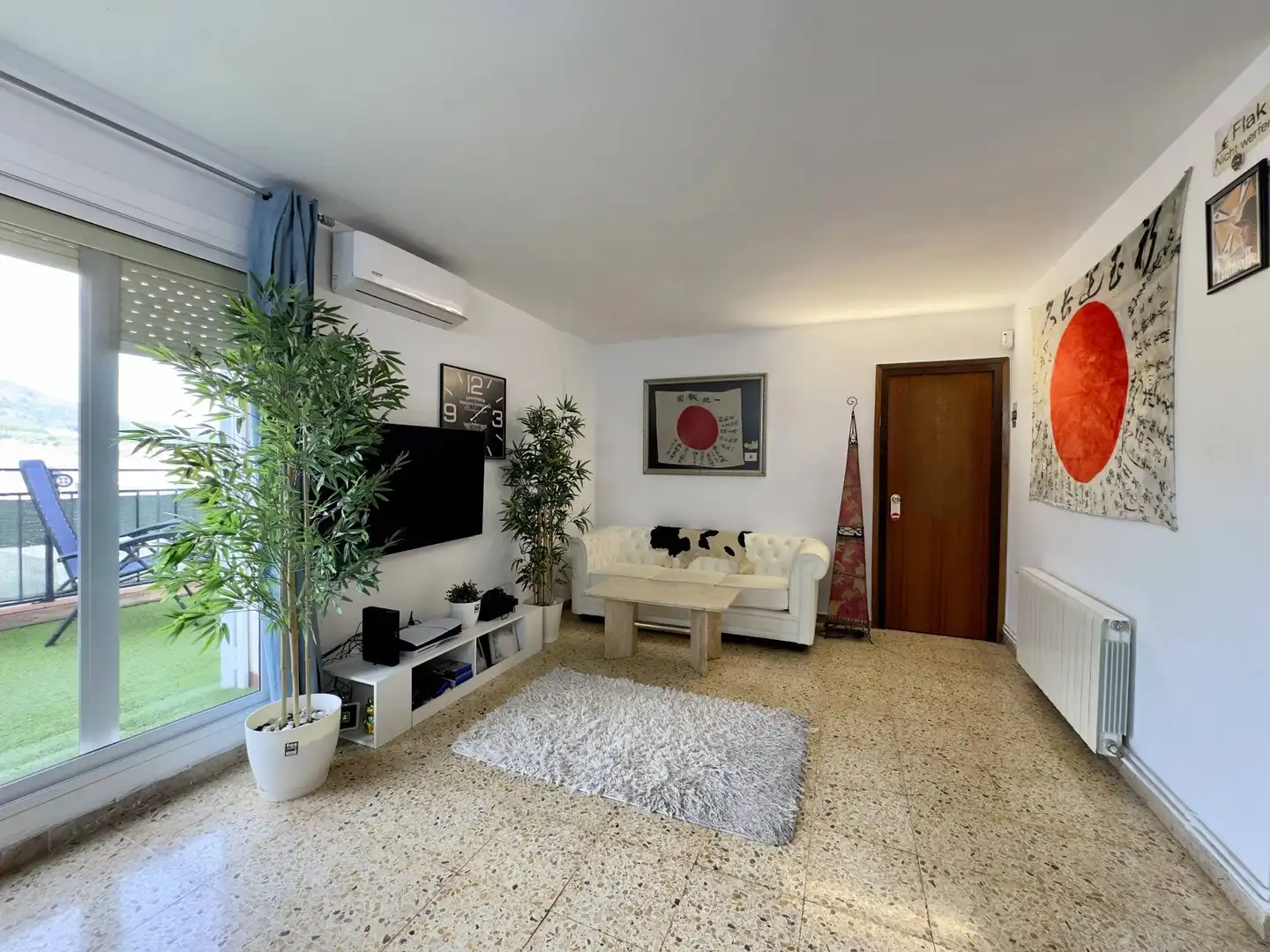 Living room of Attic for sale in Pineda de Mar  with Air Conditioner, Heating and Terrace