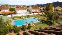 Swimming pool of Single-family semi-detached for sale in Cártama  with Terrace and Internet