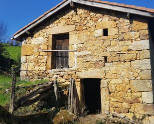 Vista exterior de Pis en venda en Saro