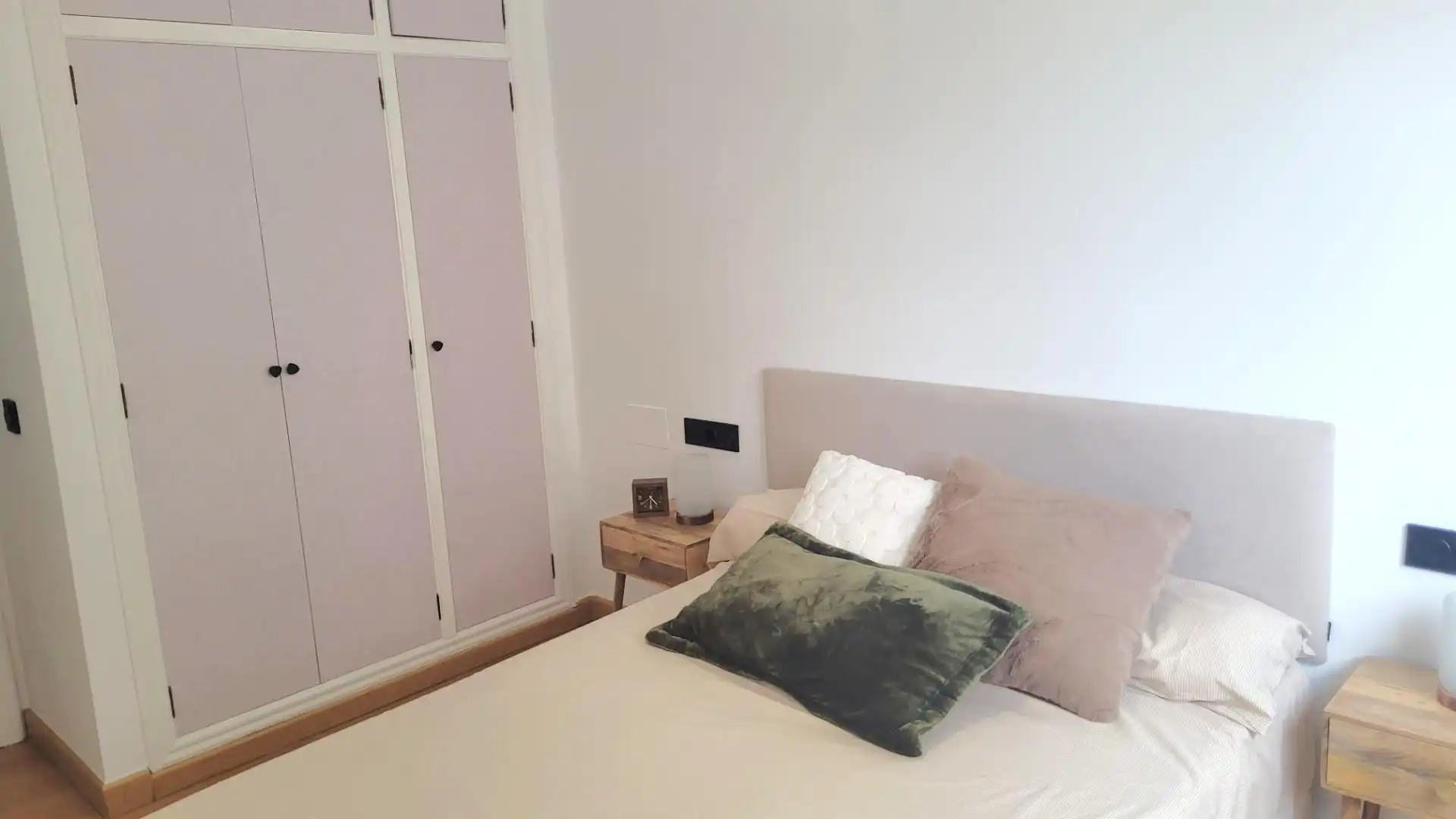Bedroom of Flat for sale in Murcia  with Air Conditioner, Heating and Storage room