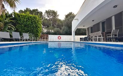 Vista exterior de Casa o xalet en venda en Es Mercadal amb Aire condicionat, Calefacció i Jardí privat