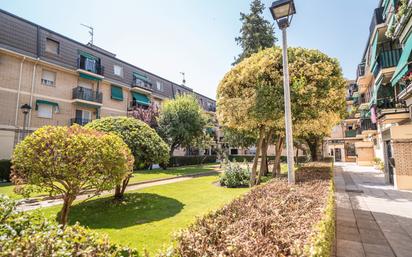 Exterior view of Flat for sale in Pinto  with Air Conditioner, Heating and Terrace