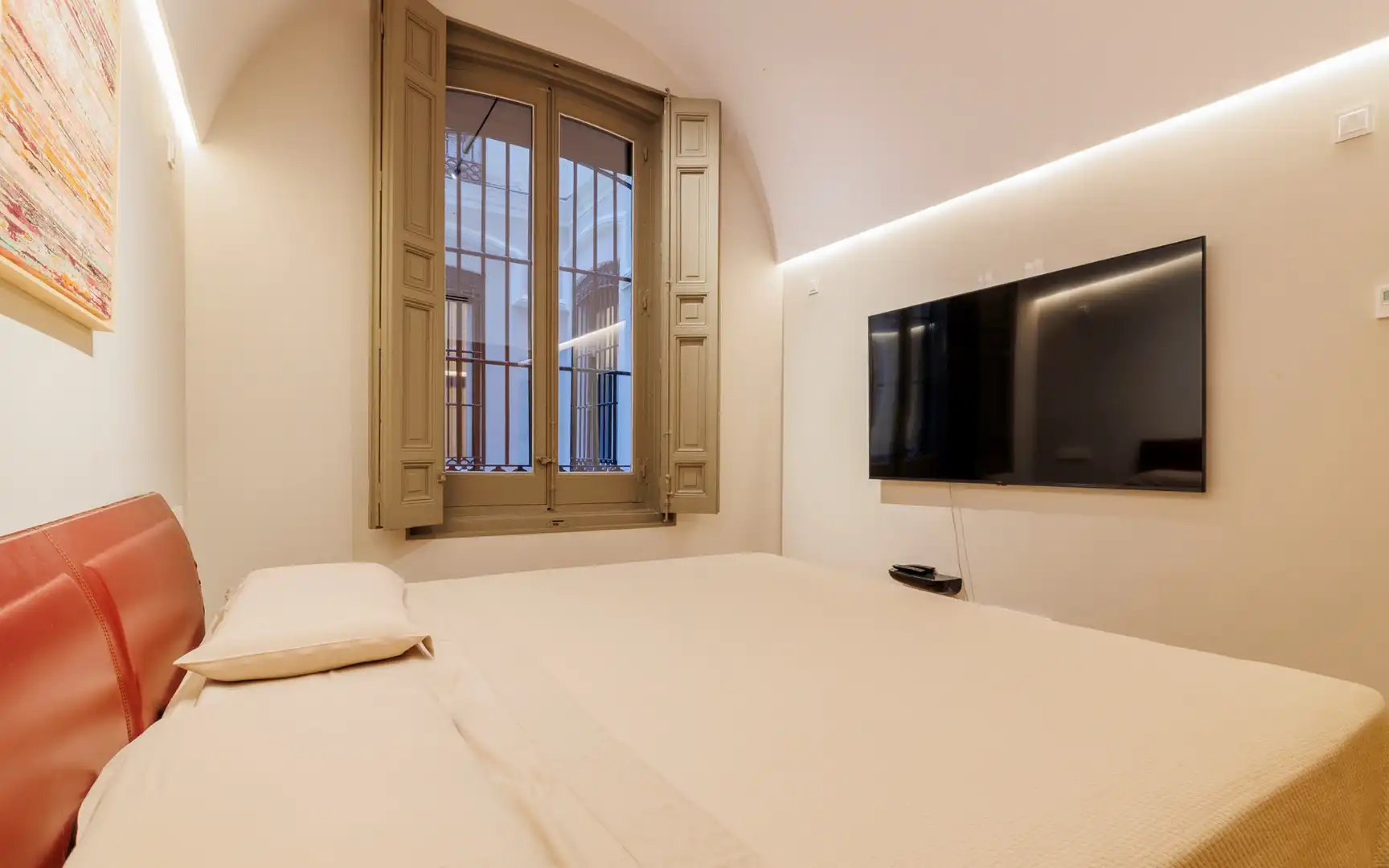 Piso en venta en Zorrilla, Cortes - Huertas