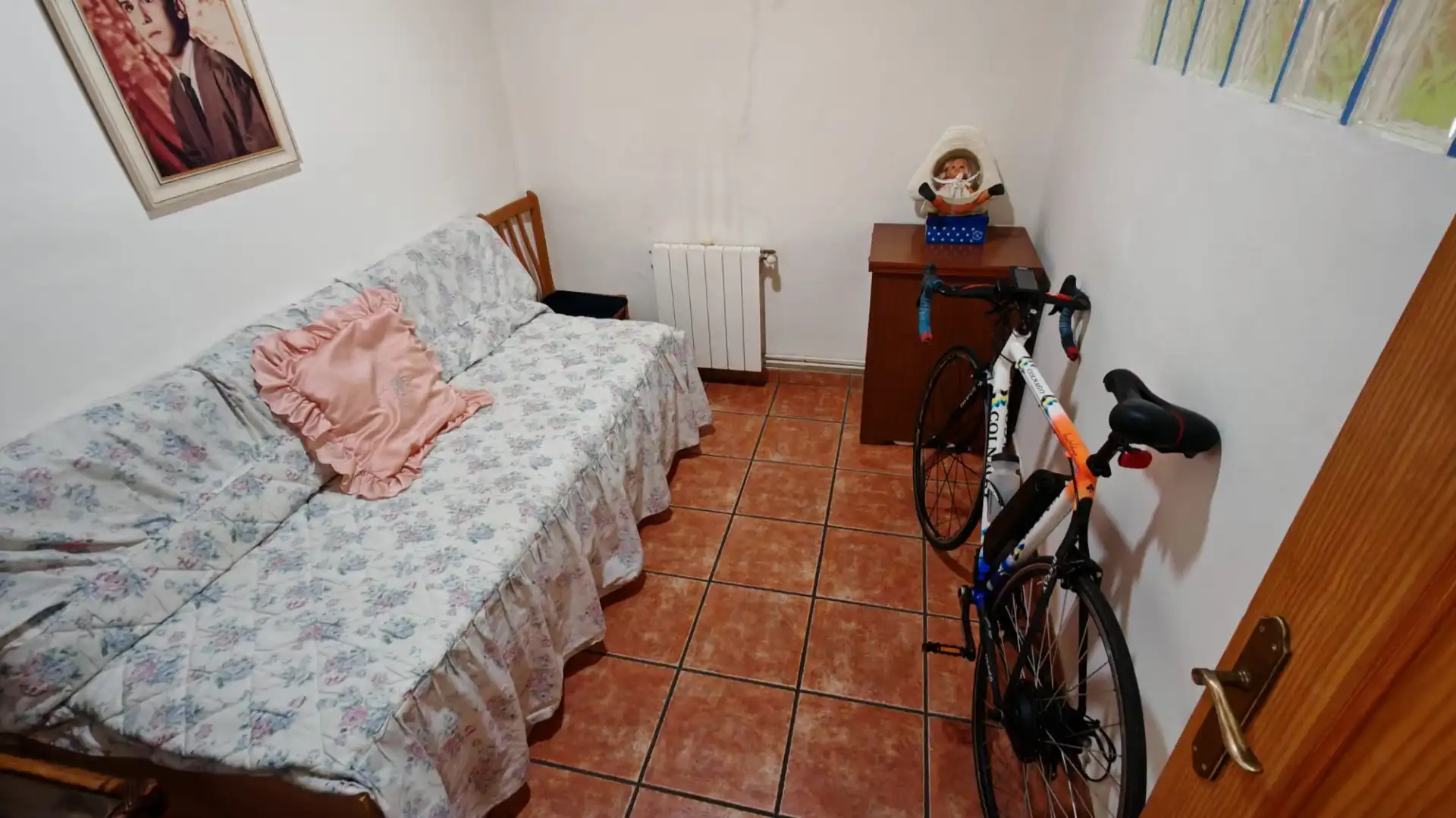 Habitación de Dúplex en venta en Sabadell con Aire acondicionado, Calefacción y Parquet