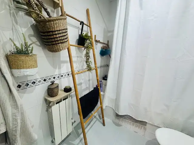 Bathroom of Flat for sale in Barcelona  with Air Conditioner, Heating and Parquet flooring