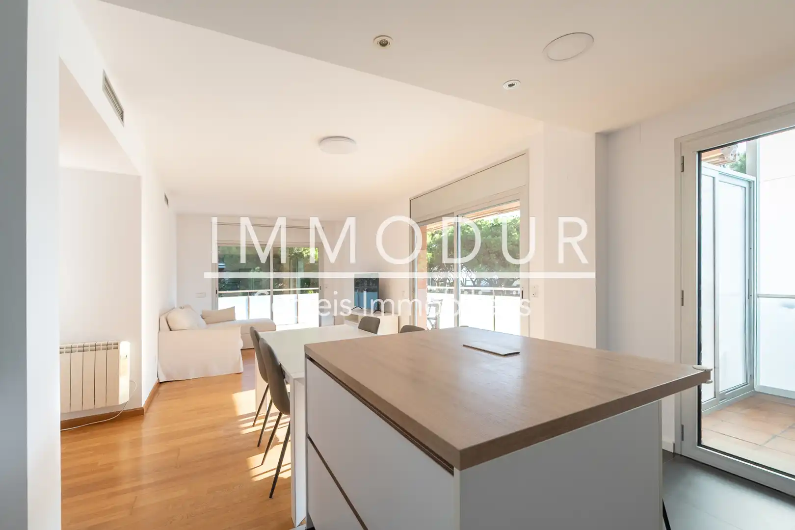 Flat for rent in Avinguda d'Europa, Gavà Mar