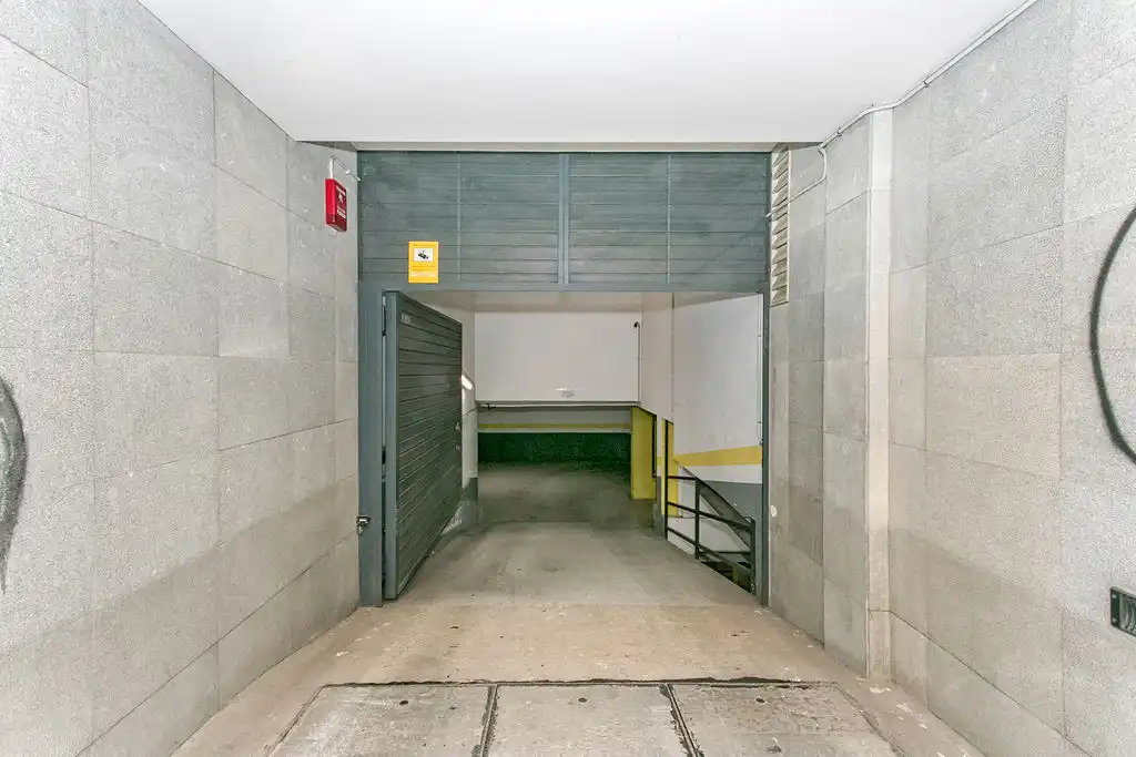 Parking avec ascenseur à vendre à C/ Saragossa, imagen 15