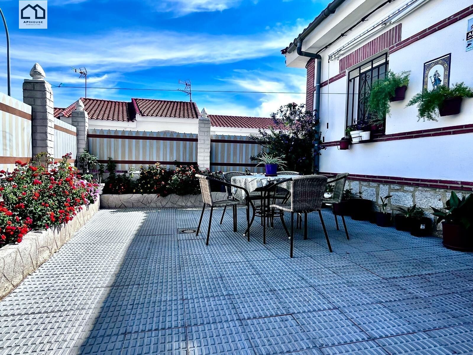 Terrace of House or chalet for sale in El Casar de Escalona  with Private garden