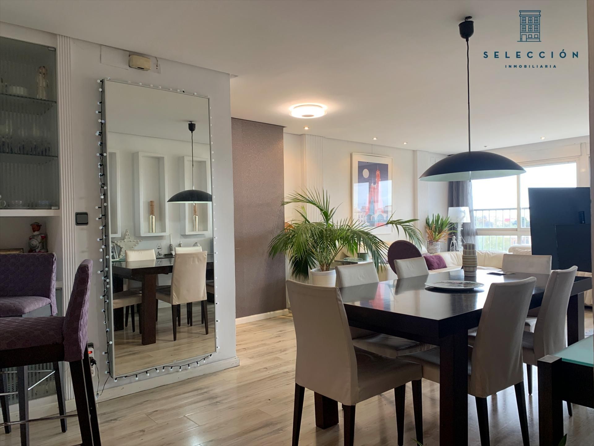 Flat for sale in Avenida PIO XII, Barrio de Campanar