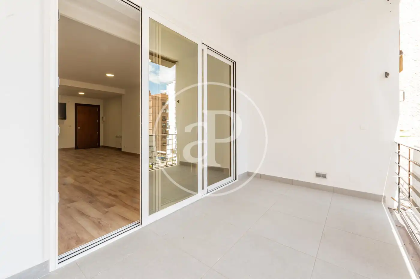 Wohnung zum Verkauf in Madrid mit Klimaanlage, Heizung und Terrasse