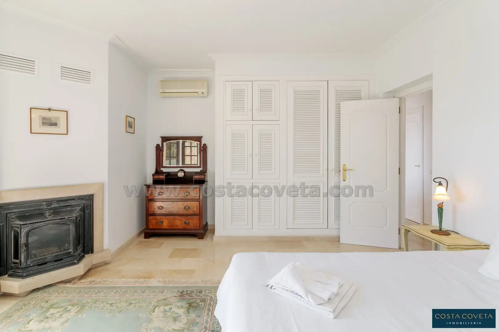 Bedroom of Houses for sale in El Campello  with Air Conditioner, Private garden and Terrace