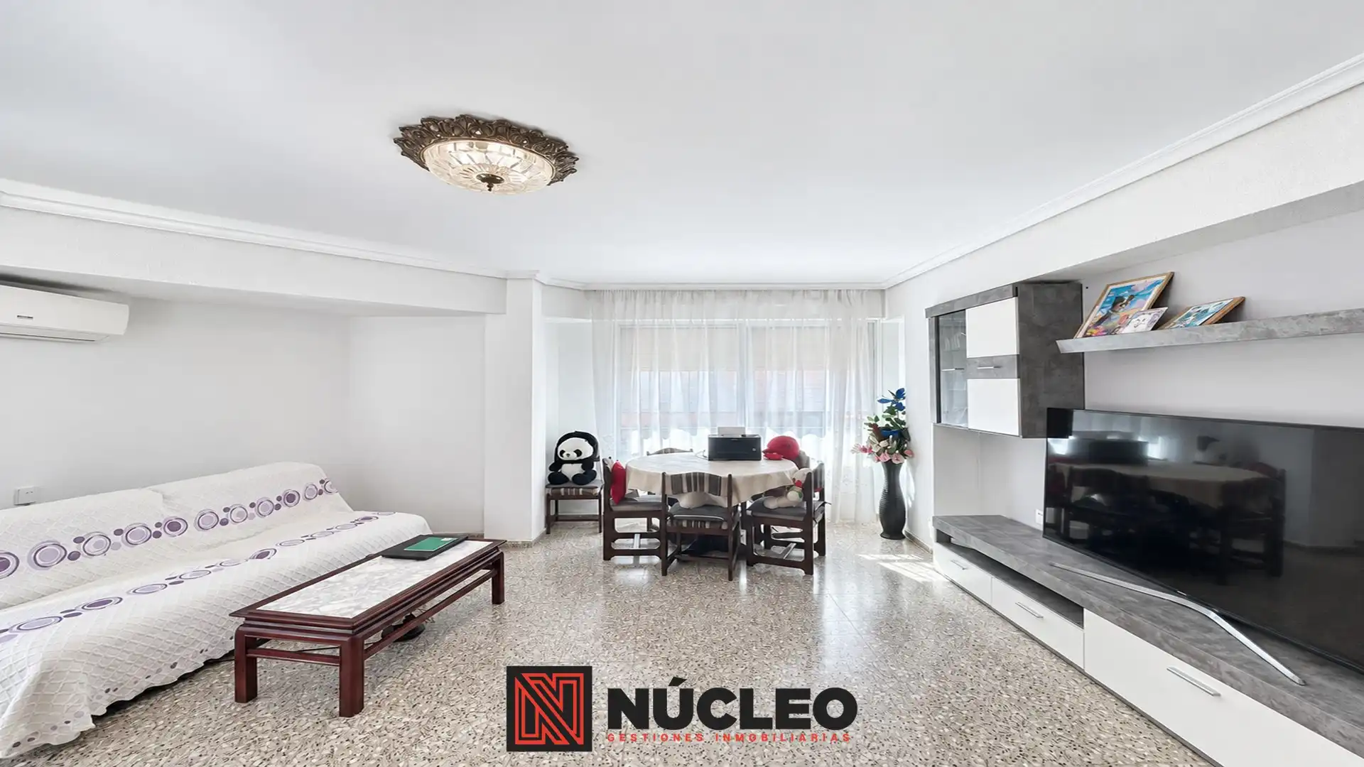 Flat with terrace for sale in Carrer Santa Caterina