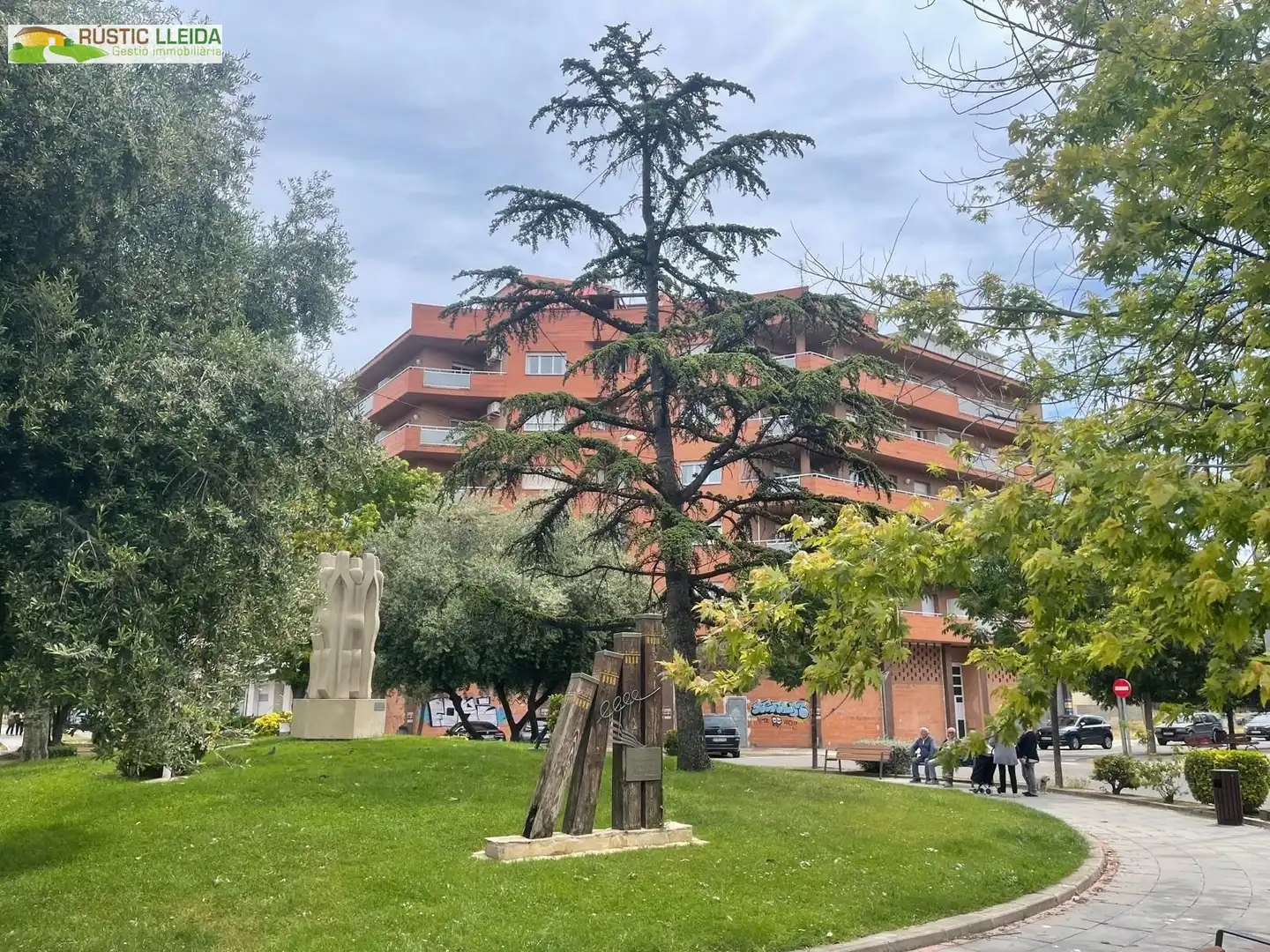 Pis amb ascensor en venda a Avenida LA PAU, imagen 2