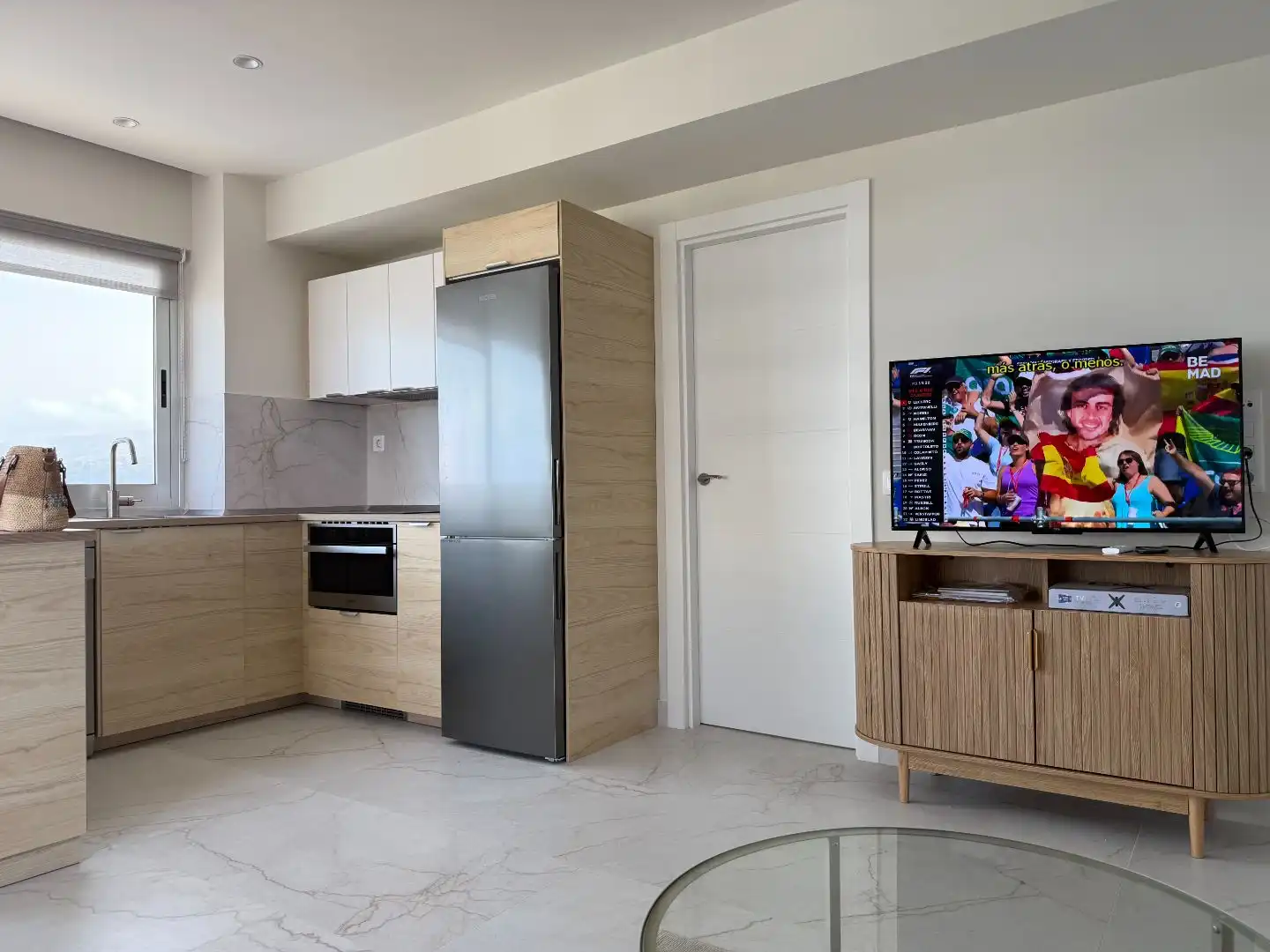 Cuina de Apartament de lloguer en Puerto de la Cruz amb Terrassa i Balcó