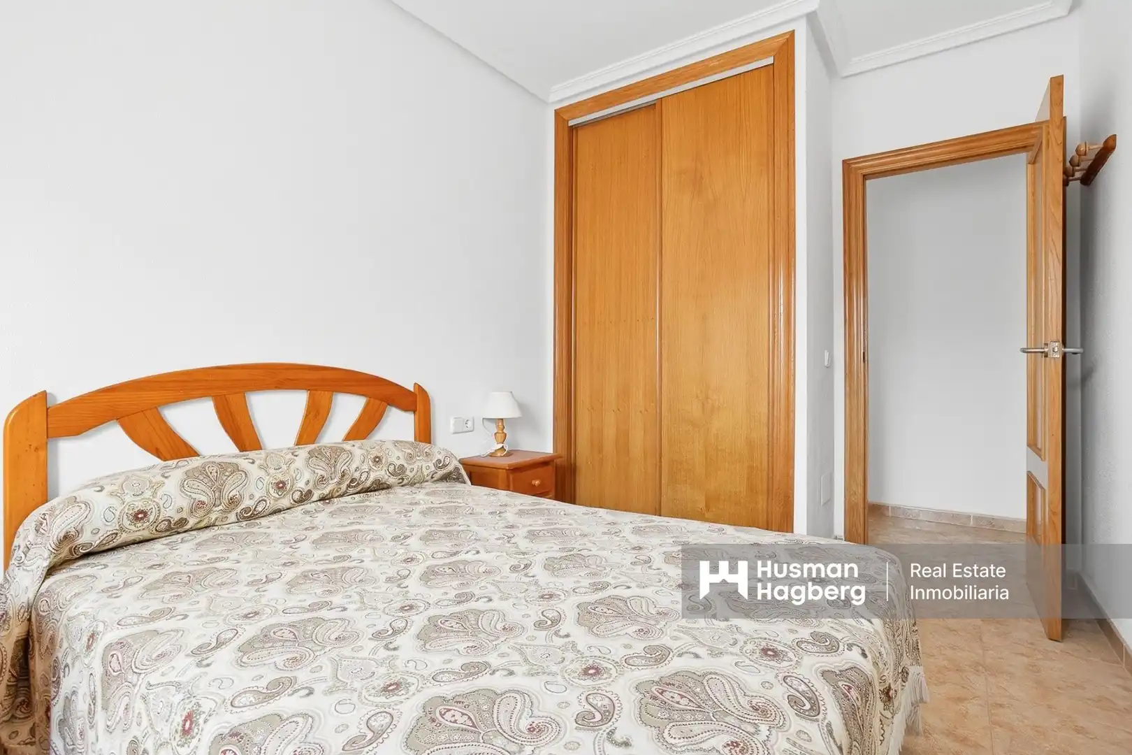 Dormitori de Apartament en venda en Los Alcázares amb Balcó