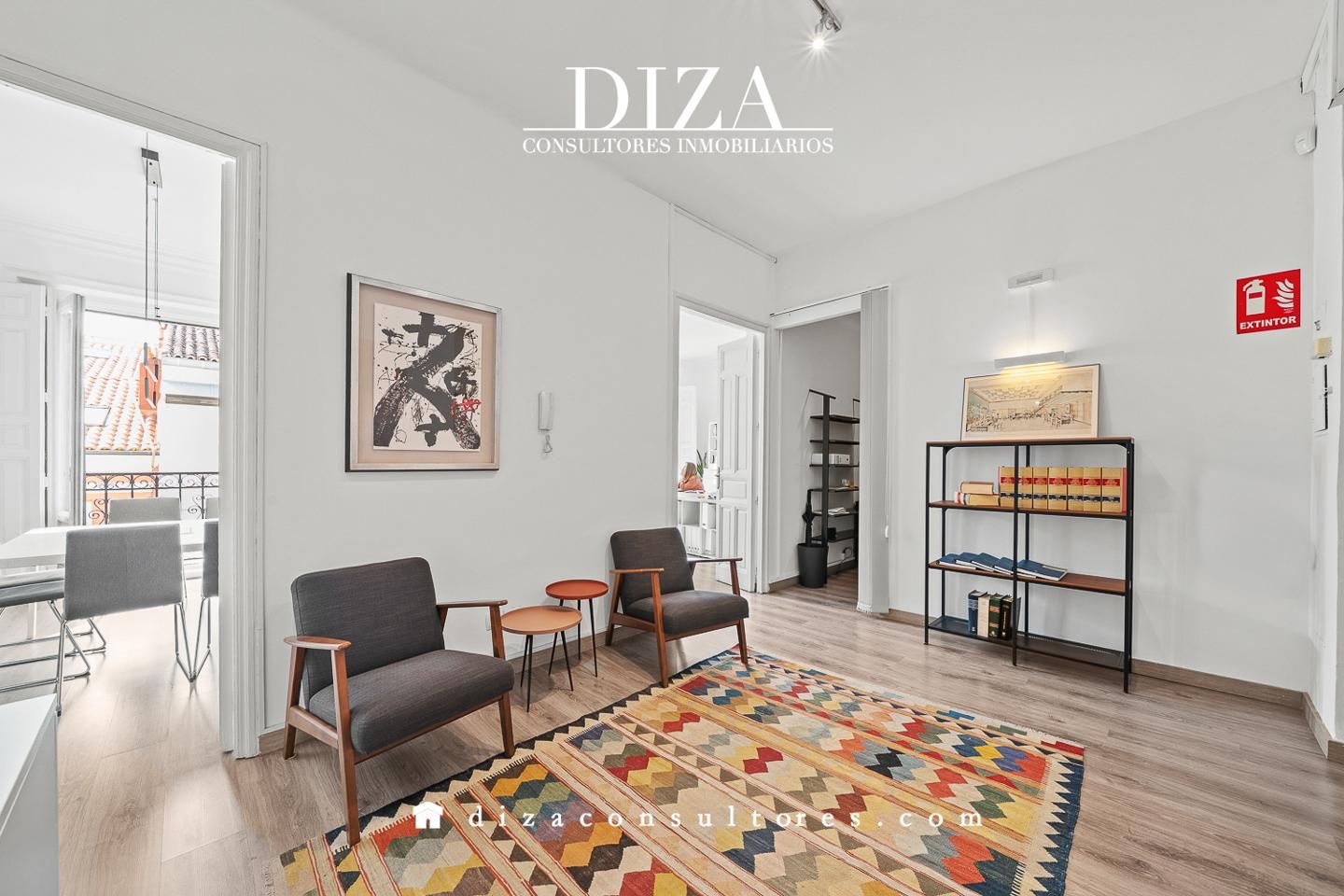 Living room of Office to rent in  Madrid Capital  with Air Conditioner and Heating